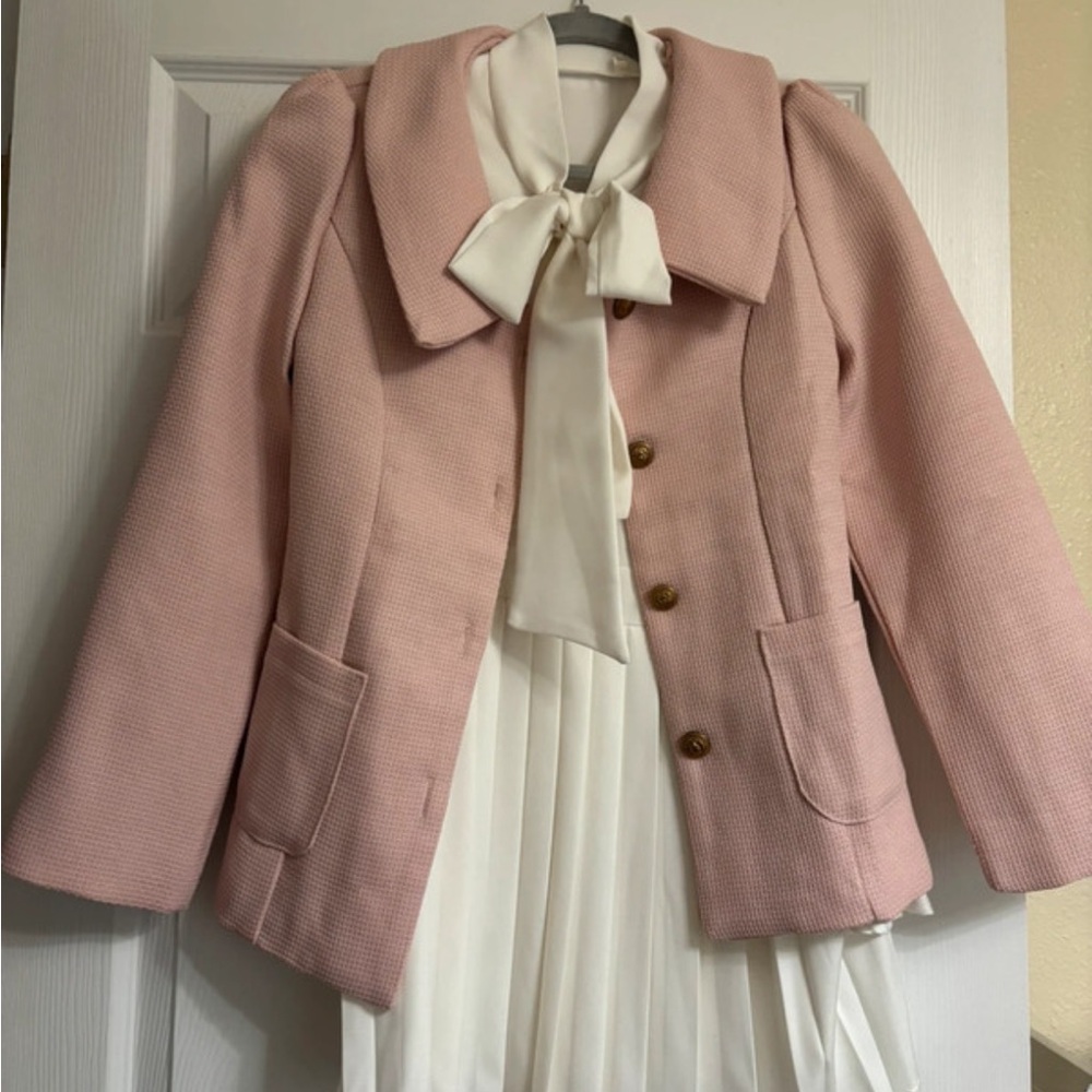 Elegant Pink Women's Jacket with Bow Detail